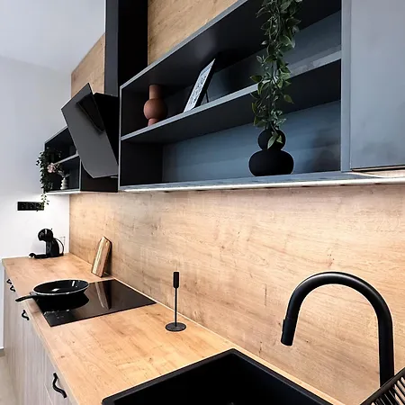 Premium Smart Residential Park House * Velence