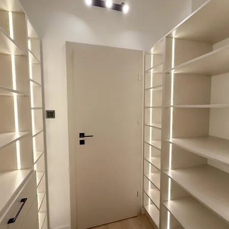 Premium Smart Residential Park House * Velence