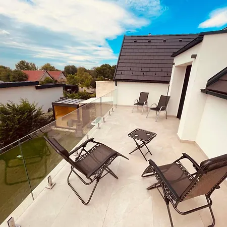 Premium Smart Residential Park House * Velence