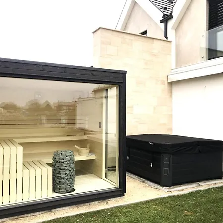 Premium Smart Residential Park House Velence
